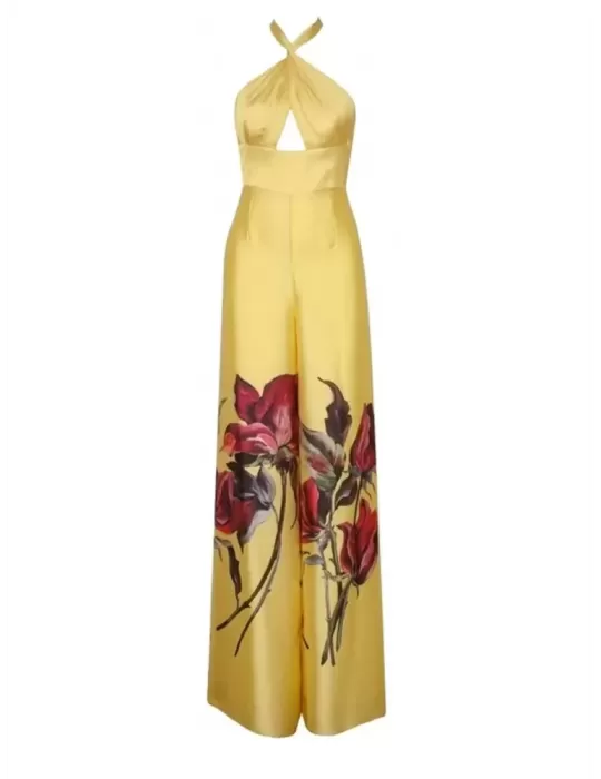 Tuta elegante in raso giallo con rose rosse Sonia Pena Tuta elegante in raso giallo con rose rosse Sonia Pena