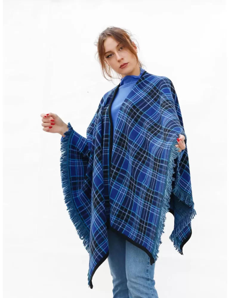 Francesca Mercuriali | Mantella scozzese azzurro e nero ricamo dietro