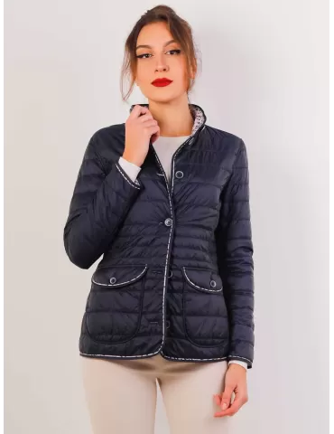 Giacca trapunta reversibile blu e rosa per la primavera Concept K