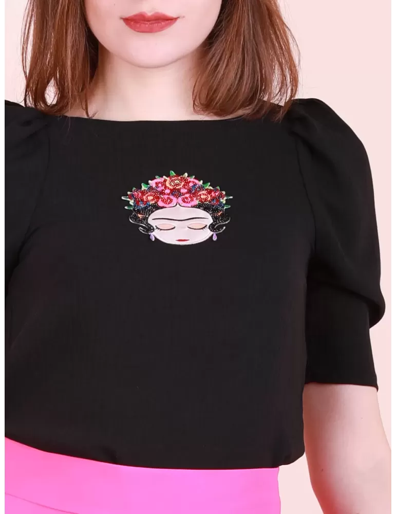 Casting black t-shirt with shiny matrioska embroidery