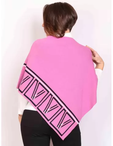 Fuchsia thick viscose poncho fall cloack | Volpato Italian knitwear 2