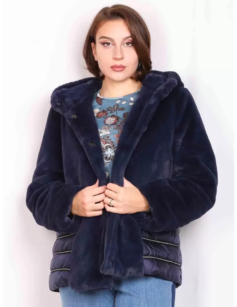 Blue faux fur elegant duvet hooded jacket with rhinestones