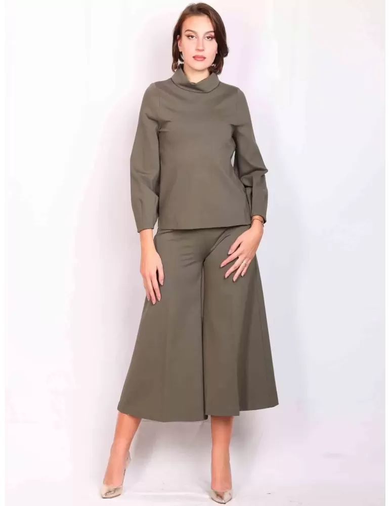 Amethist Italy | Military green jersey trouser skirt and blouse set Amethist Italy | Military green jersey trouser skirt and blouse set
