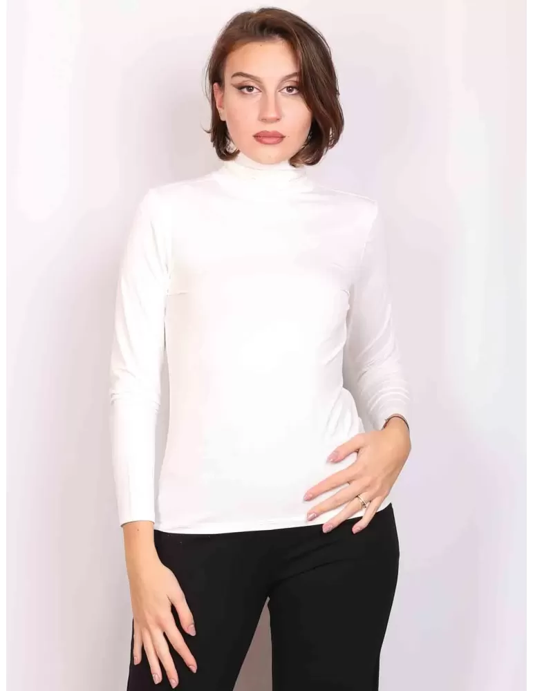 Amethist Italy | Milky white cotton turtleneck t-shirt long sleeves Amethist Italy | Milky white cotton turtleneck t-shirt long sleeves