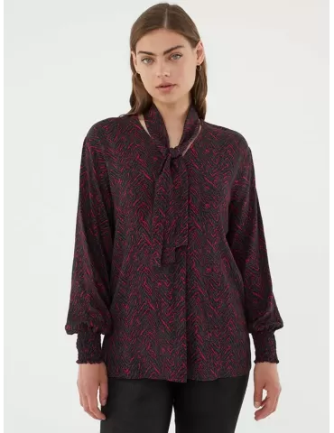 Paz Torras online | Camicia blusa fantasia con sciarpetta fino alla 54