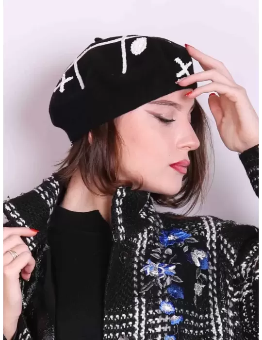 Cappelli Complit | Basco nero con paillettes bianche gioco del tris