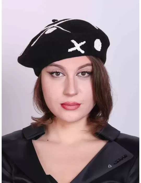 Cappelli Complit | Basco nero con paillettes bianche gioco del tris