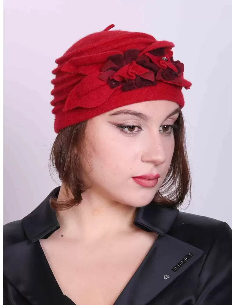 Cappelli donna Complit | Cappello rosso cuffia lana cotta con ricamo Cappelli donna Complit | Cappello rosso cuffia lana cotta con ricamo