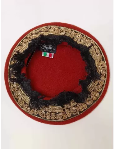 Cappelli Complit | Basco marrone con frangia e passamaneria dorata 2