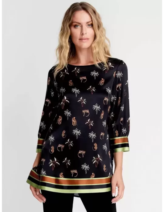 Piero Moretti 2023 | Black silk satin safari printed long blouse shirt Piero Moretti 2023 | Black silk satin safari printed long blouse shirt