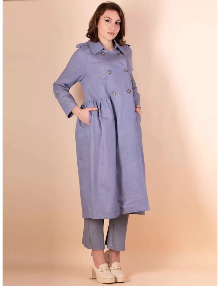 Maesta Milano 2023 | Giacca lunga sploverino in denim cotone celeste