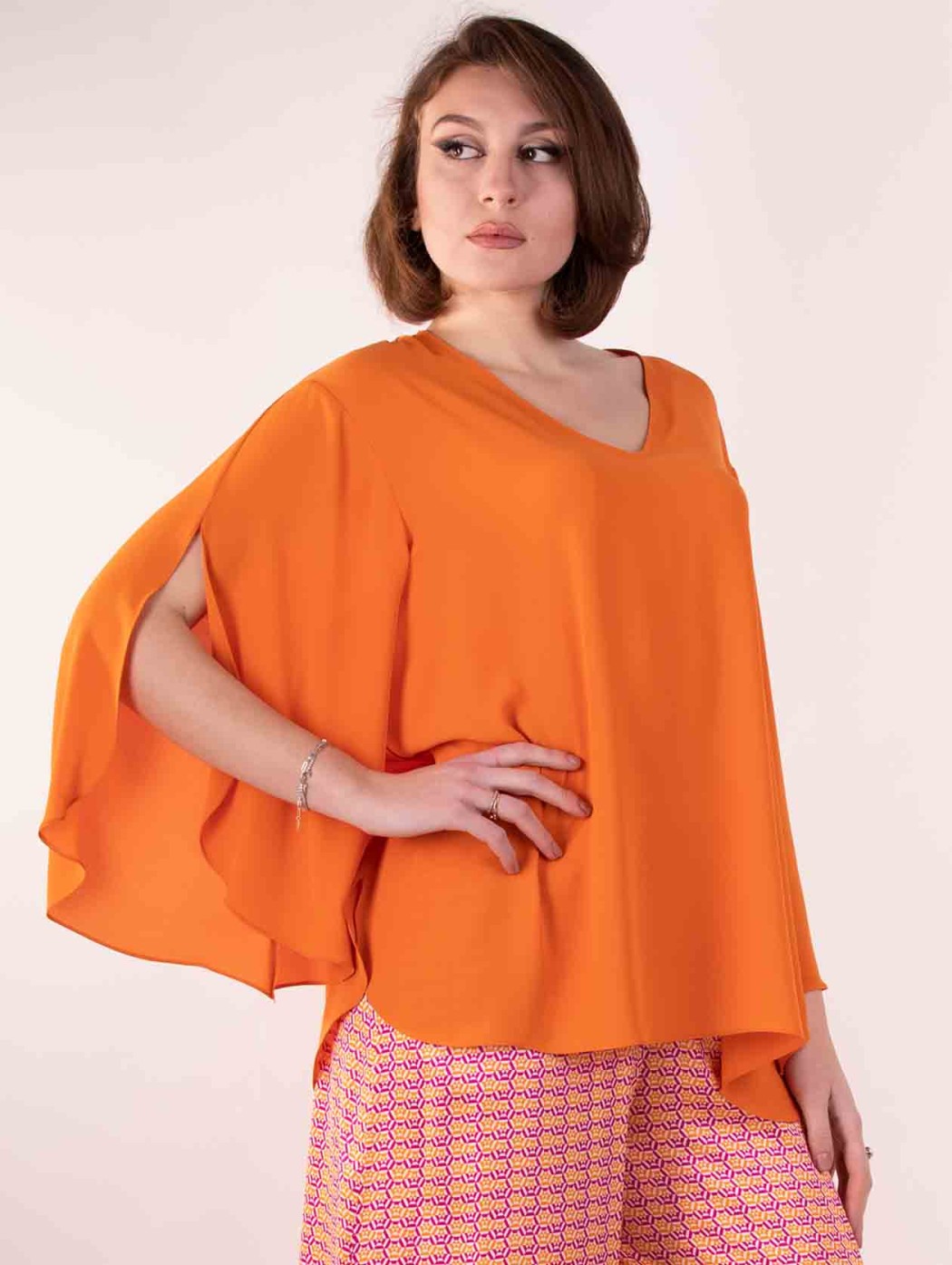 Maesta Milano orange silk...