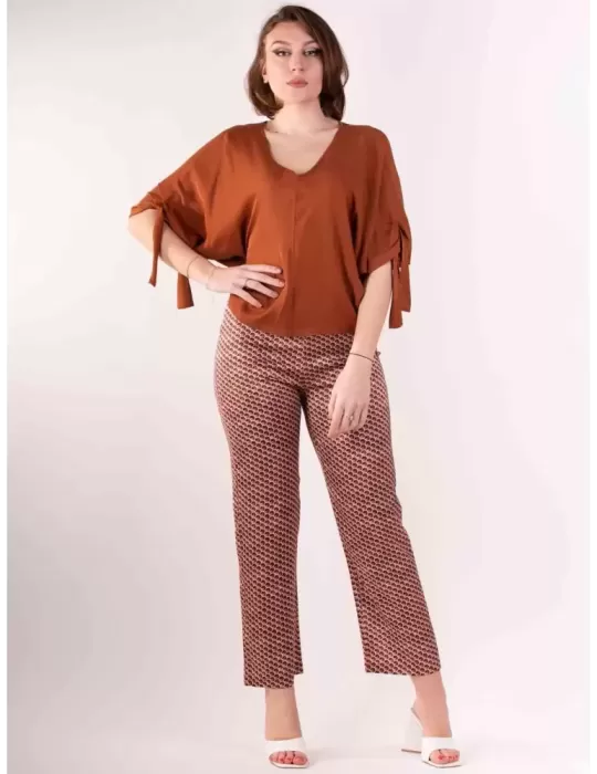 Frida Madè 2023 | Plain brown silk pull-on kimono blouse shirt