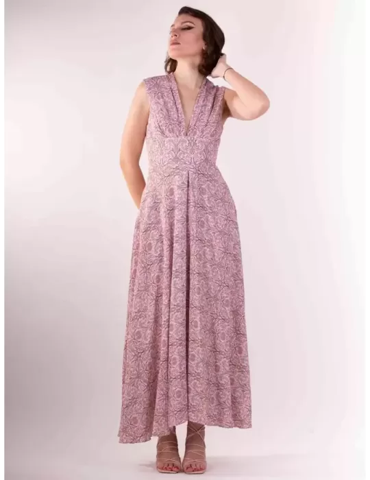 Maesta Milano 2023 | Plus size pink floral silk long dress Maesta Milano 2023 | Plus size pink floral silk long dress
