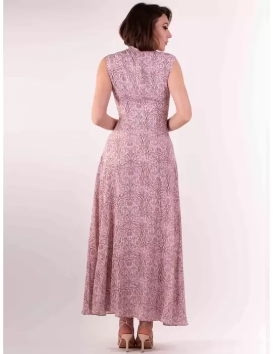 Maesta Milano 2023 | Plus size pink floral silk long dress