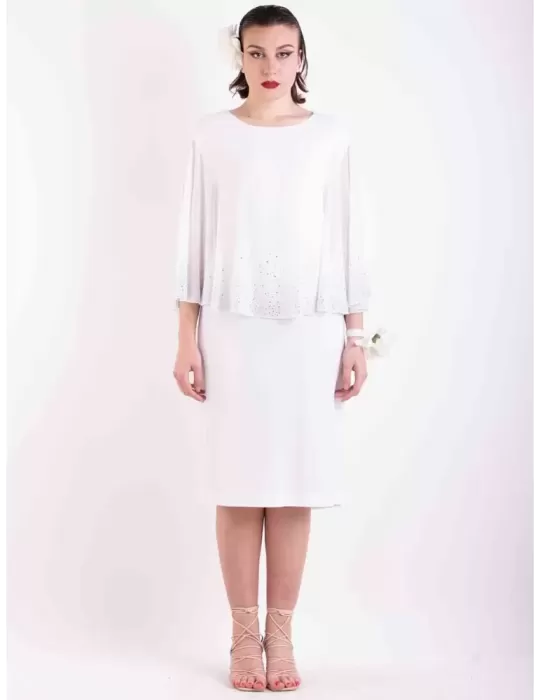 Piero Moretti 2023 | Abito bianco con poncho e strass fino alla tg 56 Piero Moretti 2023 | Abito bianco con poncho e strass fino alla tg 56