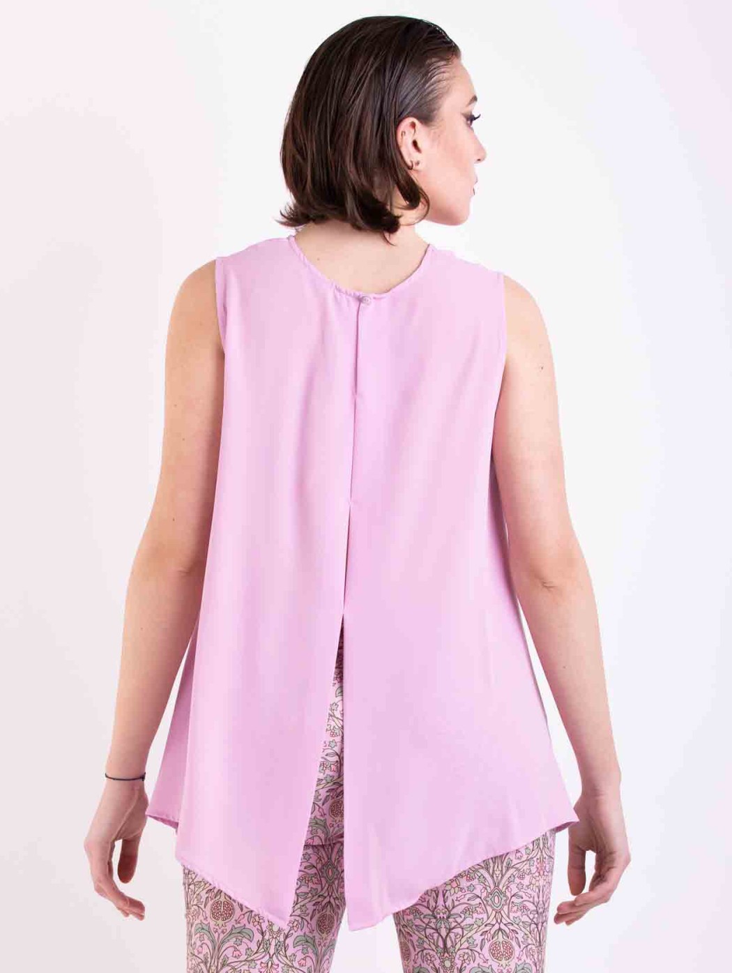 Maesta Milano pink silk top...