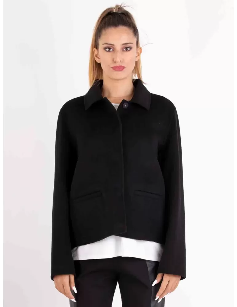 Piero Moretti online | Giaccone nero corto in lana double fino alla 52