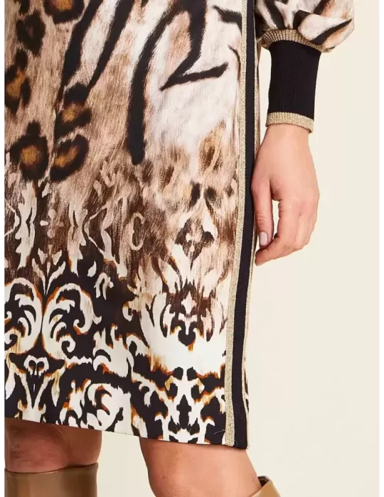 Piero Moretti F/W 2023-24 | Animal and baroque golden dress plus size