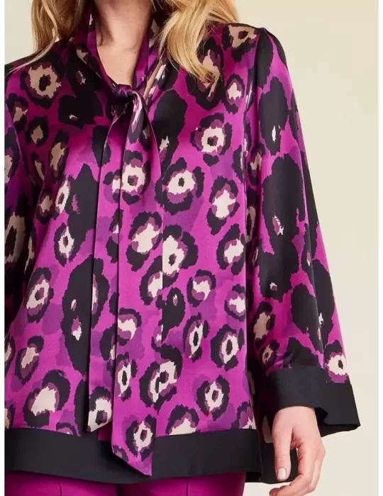 Piero Moretti A/I 2023-24 | Blusa maculata fucsia e nero con sciarpetta