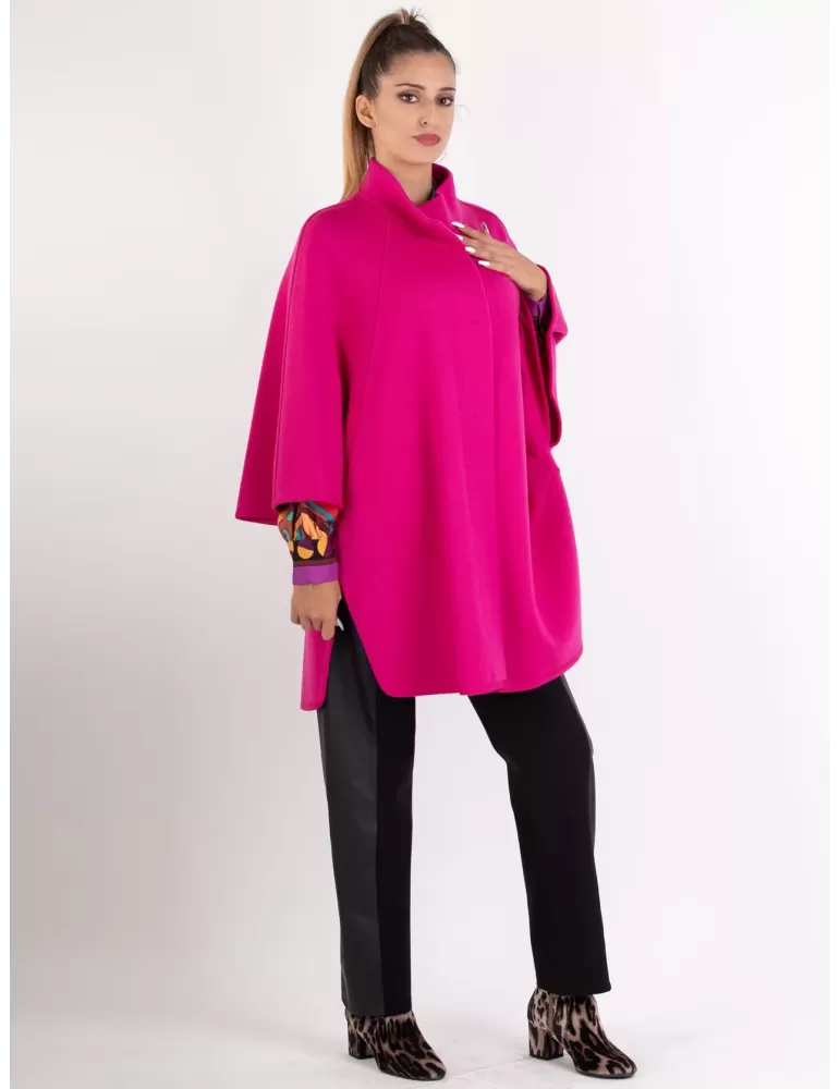 Aldo Colombo elegant fuchsiamerino wool woman cape coat
