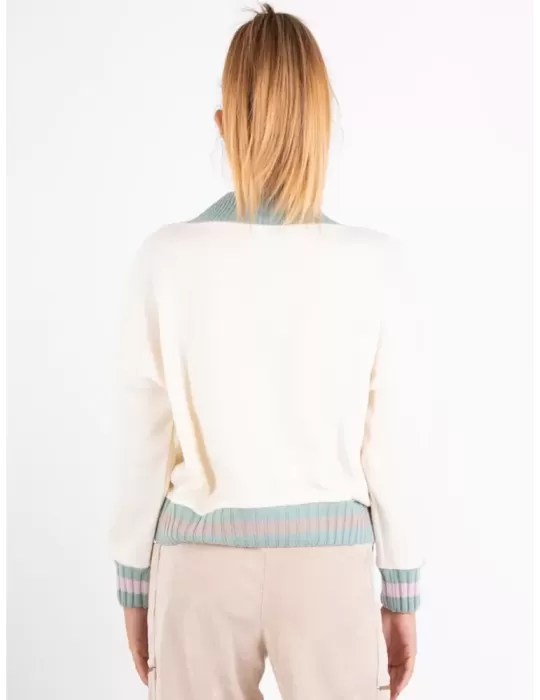 Tricot Chic | Pullover V panna e rosa con ricamo LOVE in pelle verde