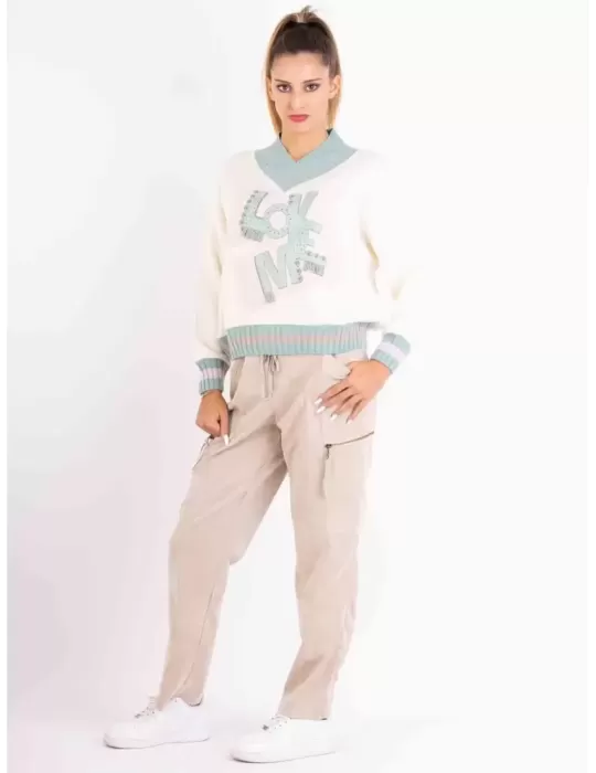 Tricot Chic Luxury Knitwear | V-neck box sweater leather embroidery