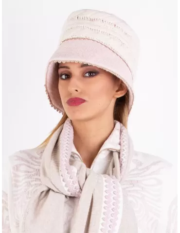 Tricot Chic White and pink...