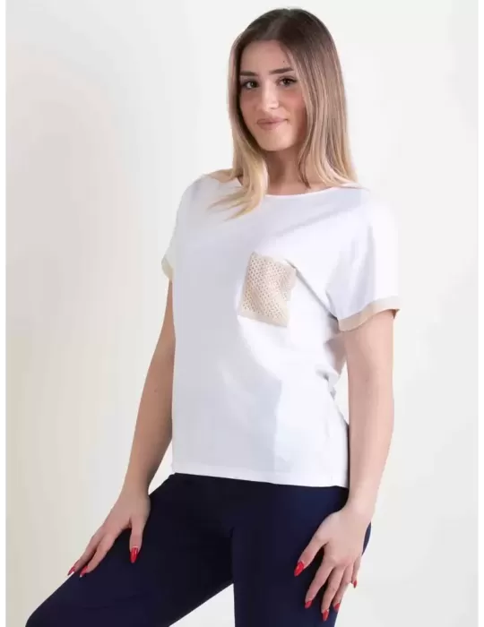 Frida Madè 2024 | T-shirt bianca tasca e profili oro fino alla tg 52 Frida Madè 2024 | T-shirt bianca tasca e profili oro fino alla tg 52