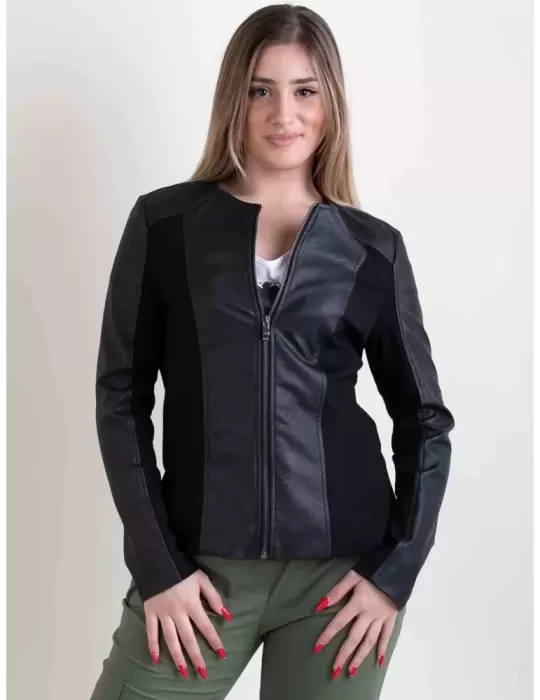 Giacca nera blazer chanellina in eco pelle nera Rubamori fino alla 3XL Giacca nera blazer chanellina in eco pelle nera Rubamori fino alla 3XL