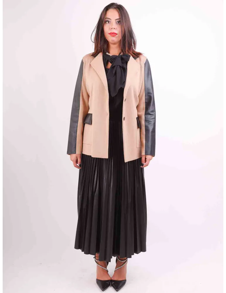 Piero Moretti ai 24-25 Giacca tricot lana beige cammello e pelle nera