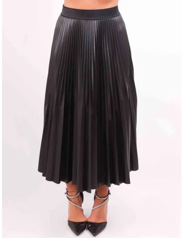 Piero Moretti black faux leather plissè midi skirt