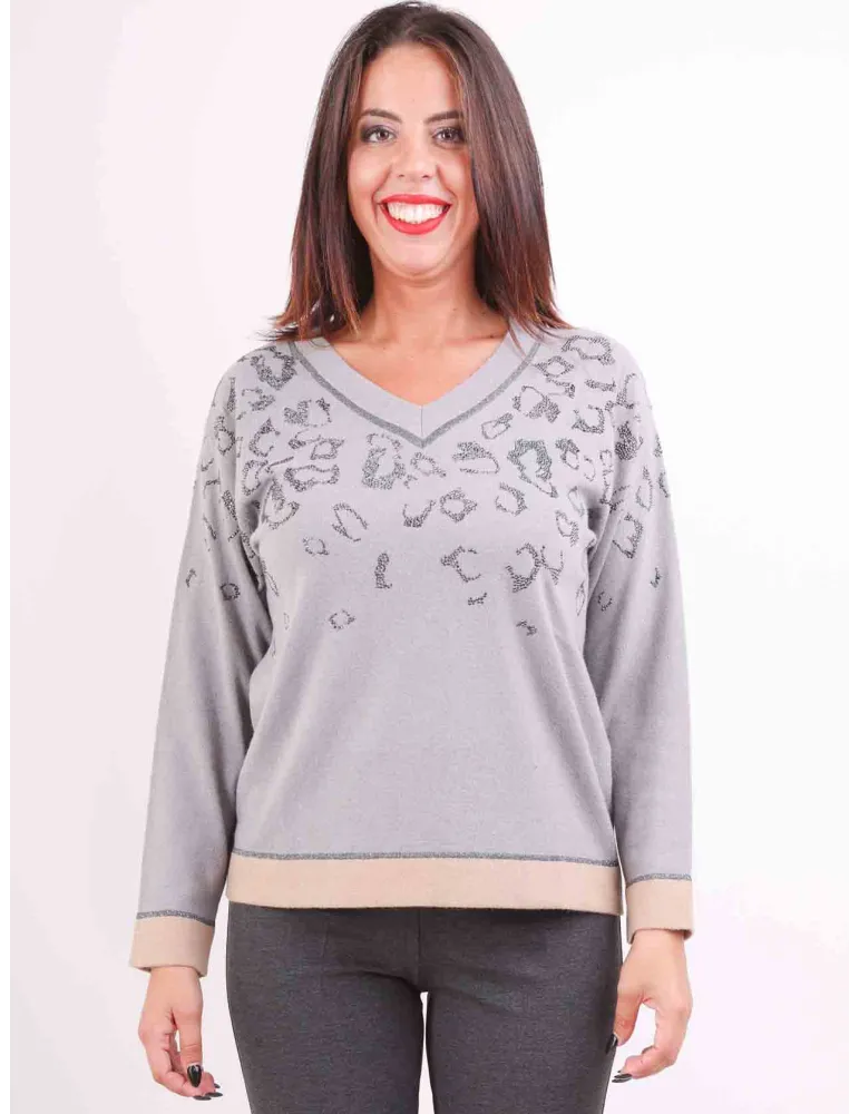 Grey wool sweater with rhinestones animal spotted design