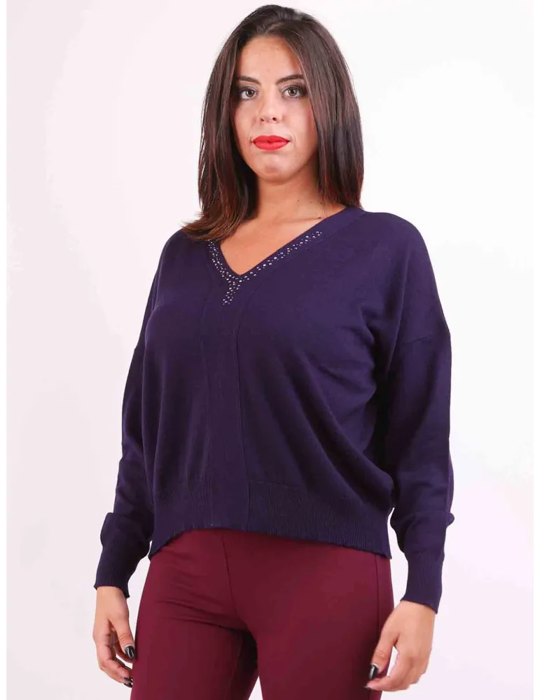 Purple merino wool sweater with shiny rhinestones Purple merino wool sweater with shiny rhinestones