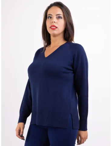 Frida Madè navy blue merino wool long V-neck sweater 2