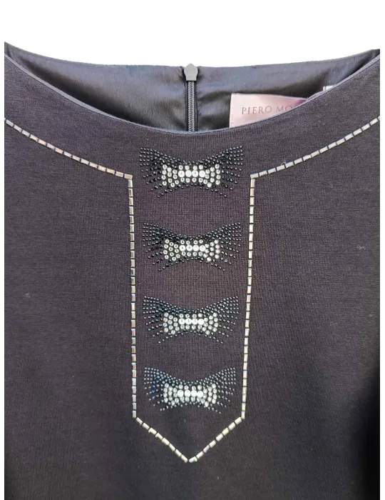 Piero Moretti | Abito tubino nero con fiocchi di strass fino alla 60