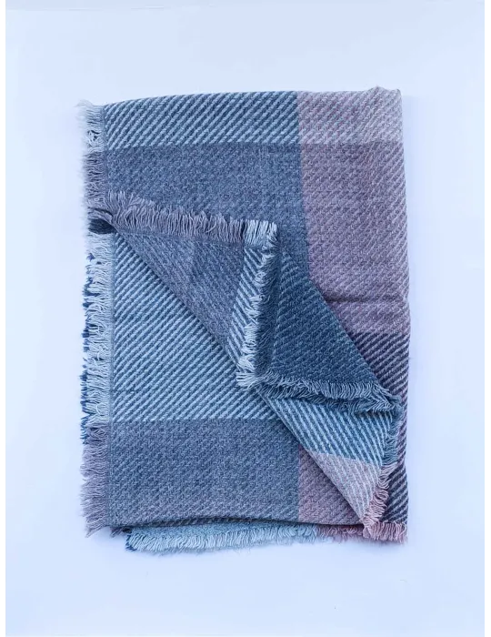 Rubamori a/I 2024-25 | Sciarpa lana e alpaca a quadri rosa e grigio Rubamori a/I 2024-25 | Sciarpa lana e alpaca a quadri rosa e grigio