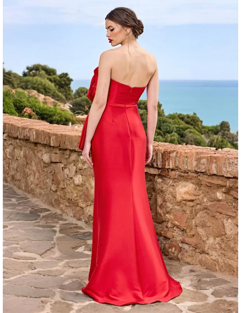 Sonia Pena 125008 | Abito rosso lungo decoltè a sirena e grande fiore