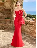 Sonia Pena 125008 | Abito rosso lungo decoltè a sirena e grande fiore