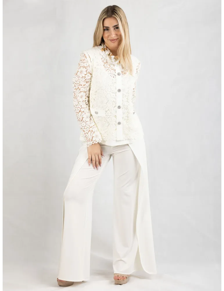 Giacca chanel in pizzo bianco bottoni strass | Piero Moretti cerimonia