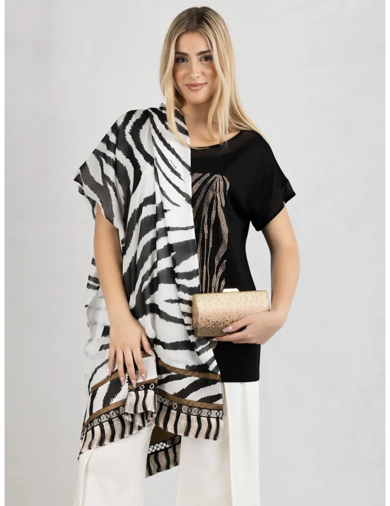 Piero Moretti 2025 | Black and white zebra printed scarf with fringes Piero Moretti 2025 | Black and white zebra printed scarf with fringes