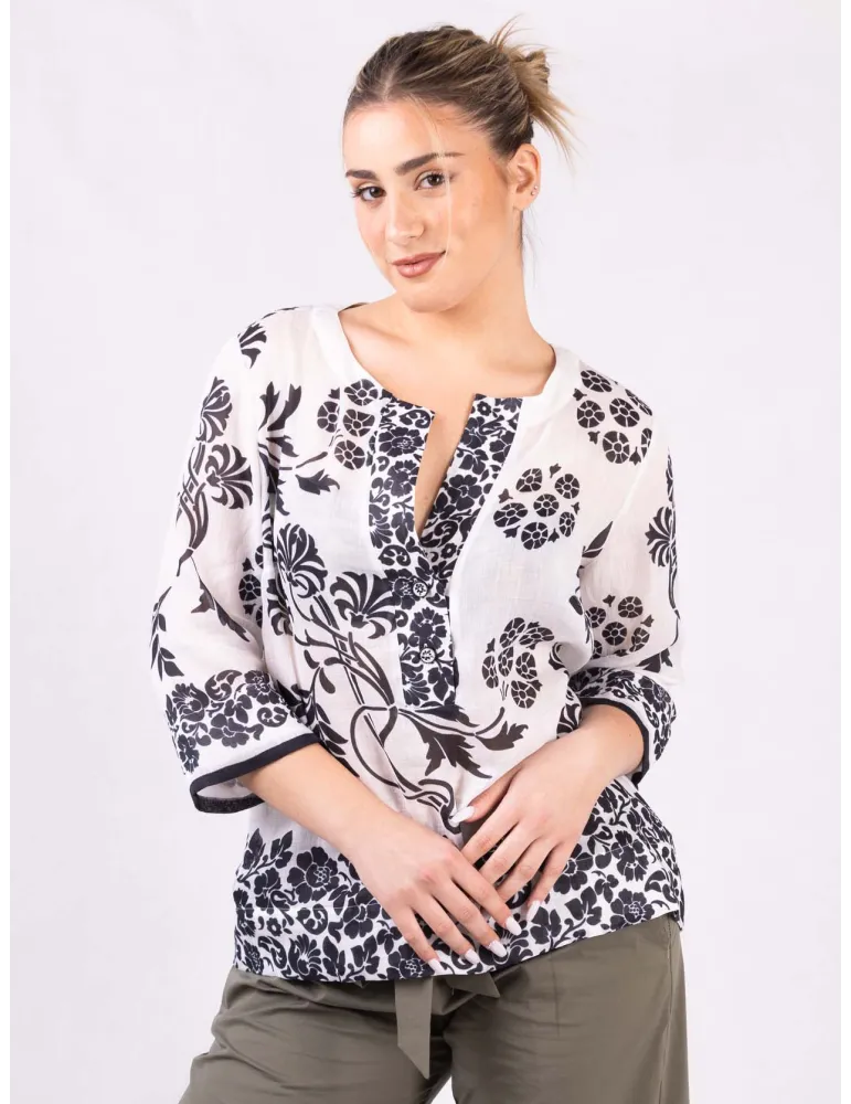 Camicia caftano etnico bianco e nero | Riva Tricot fino alla taglia 56 Camicia caftano etnico bianco e nero | Riva Tricot fino alla taglia 56