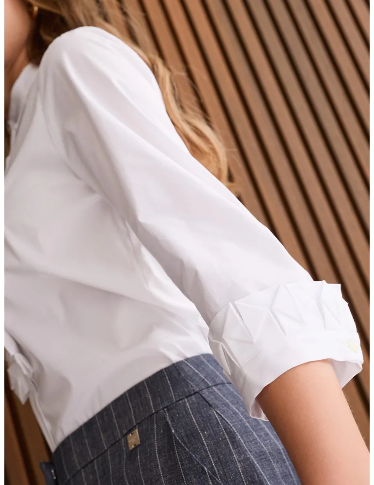 Camicia bianca di cotone con origami al collo e polsi | Zanetti