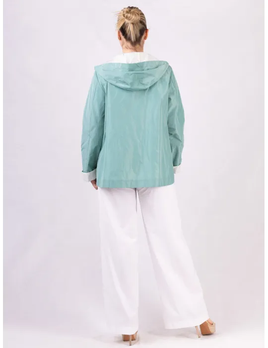 Giacca impermeabile verde salvia col cappuccio fino alla tg 54