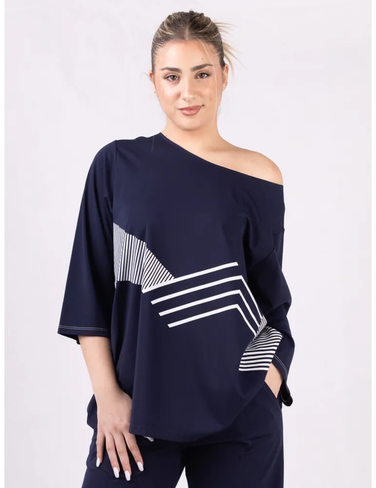 Rubamori Dark blue three quarter sleeve wide blouse shirt Rubamori Dark blue three quarter sleeve wide blouse shirt
