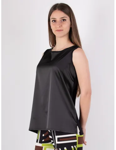 Rubamori Milano | Plain black silk satin sleeveless top | Plus sizes 2