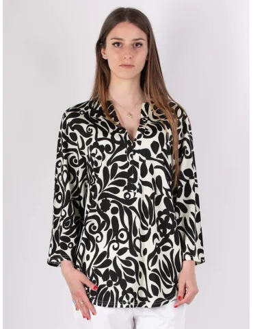 Blusa kaftano in viscosa fantasia panna e nero Rubamori