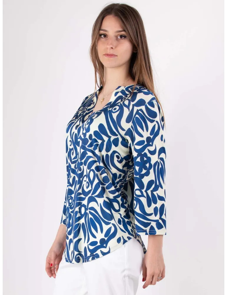 Rubamori Milano | Plus size White and royal blue kimono t-shirt Rubamori Milano | Plus size White and royal blue kimono t-shirt