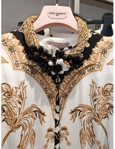 Golden Choker Necklace with black and white Flower 2