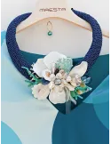 Collana artigianale in seta girocollo seta con fiore turchese